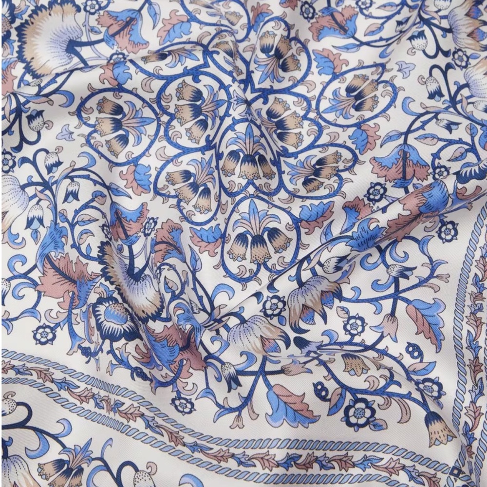 Liberty London - Lodden 70 x 70 Silk Scarf